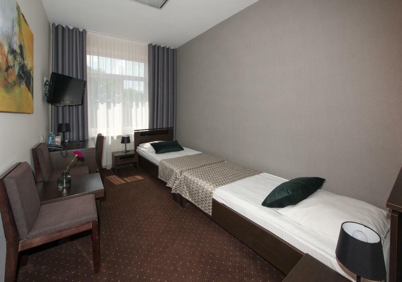 Hotel Capitol Biała Podlaska Eksteriør bilde